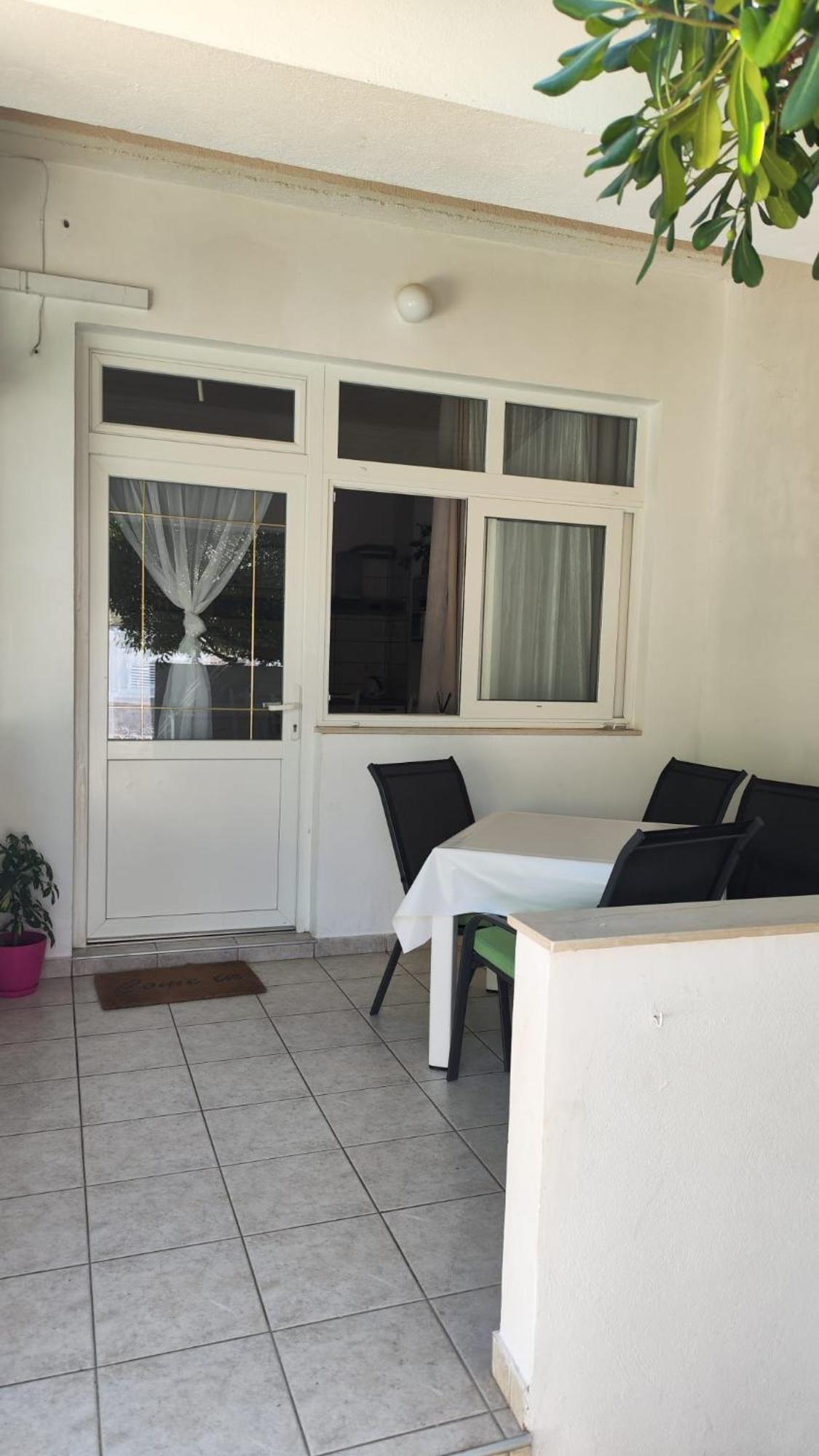 Apartments Suri فوديس الغرفة الصورة